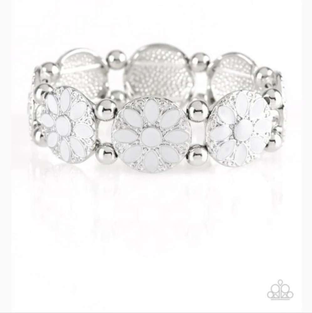 Dancing Dahilas Silver Bracelet Flower Fashion Jewerly